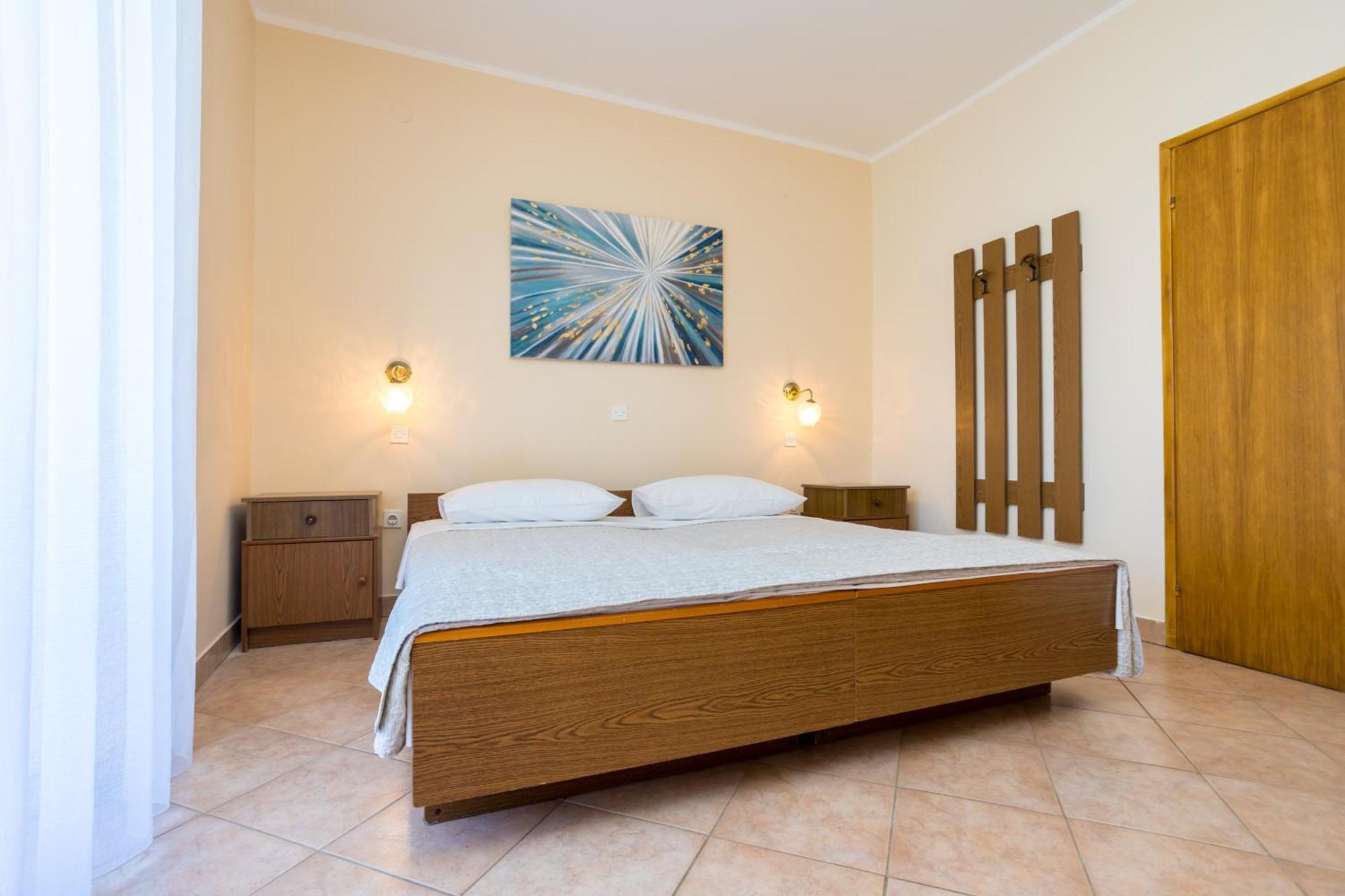 Apartments And Rooms Kod Keti Malinska Luaran gambar
