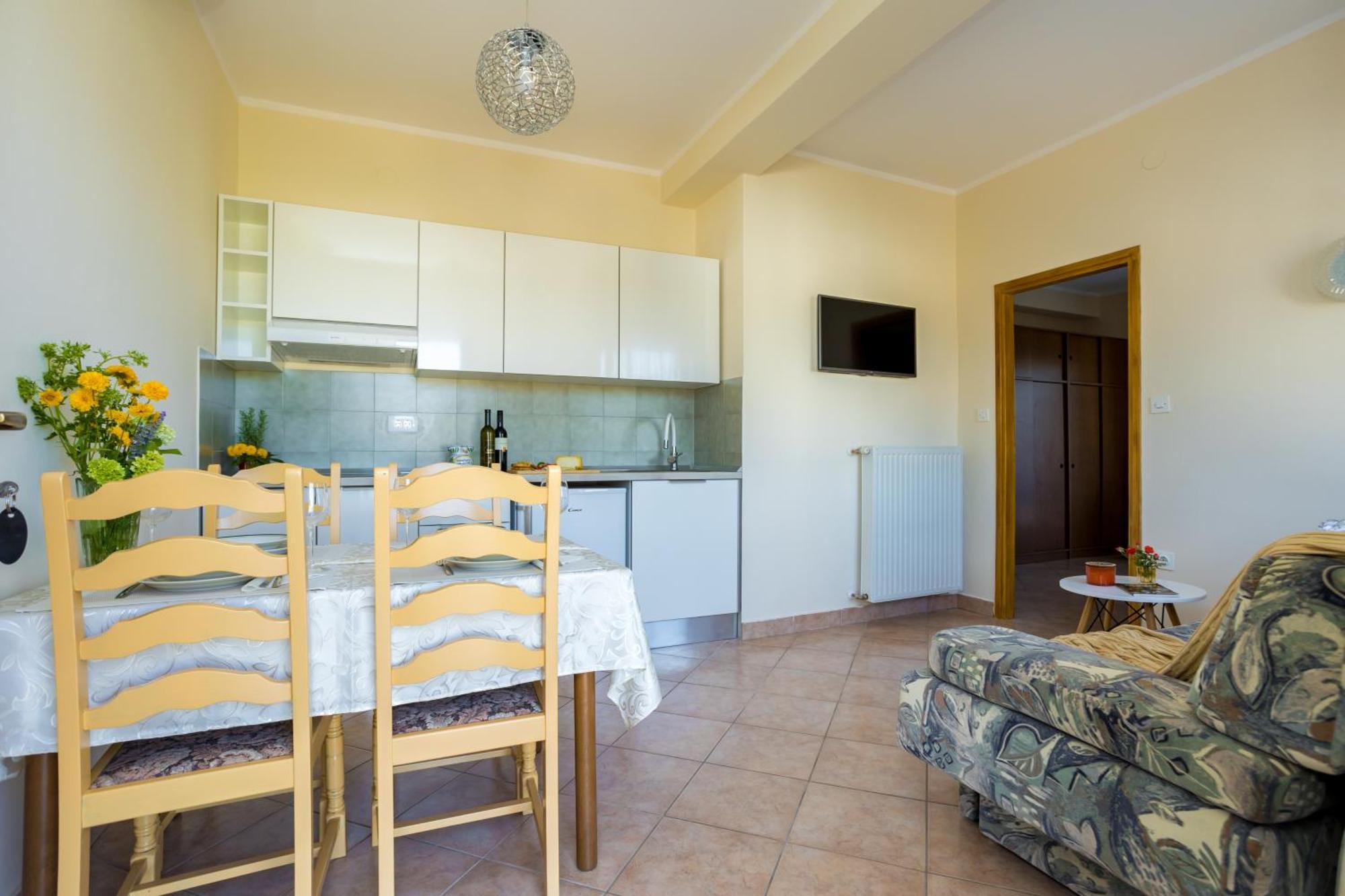 Apartments And Rooms Kod Keti Malinska Luaran gambar